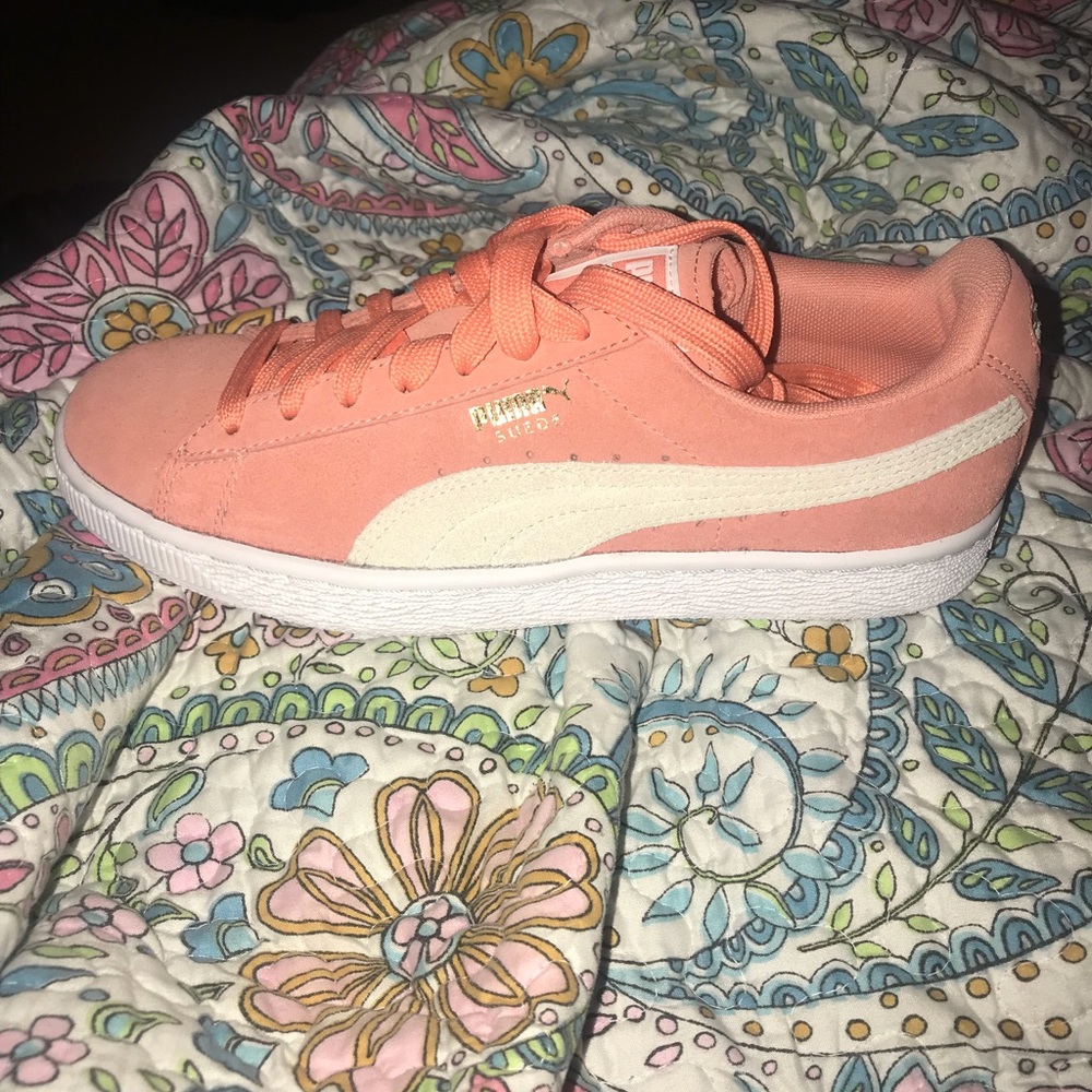 Puma pink  sneakers